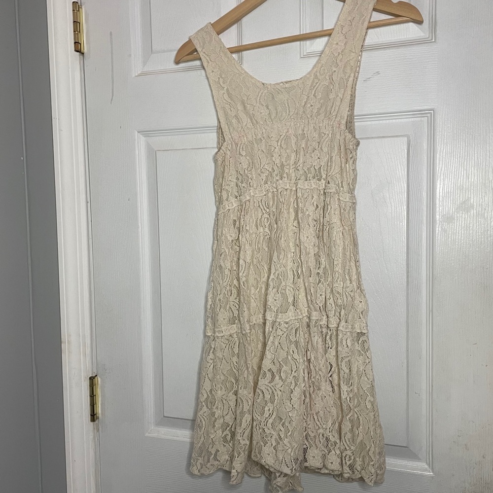Lace dress